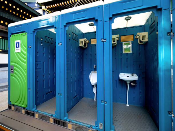 Best Porta potty delivery and setup  in Canal Fulton, OH