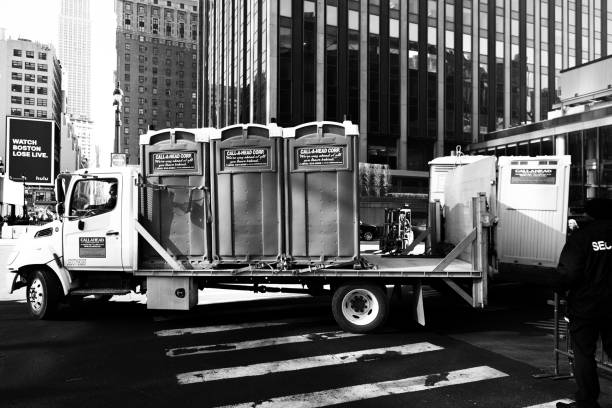 Best Porta potty rental near me  in Canal Fulton, OH